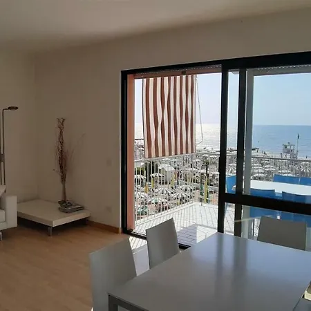 App4rent Augustus Sea View - Family House - Wifi&parking - 3 Apartment Lido di Jesolo
