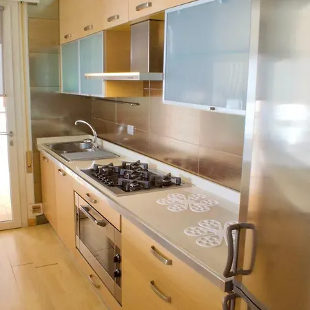 Apartment App4rent Augustus Sea View - Family House - Wifi&parking - 3 *