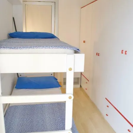 Apartment App4rent Augustus Sea View - Family House - Wifi&parking - 3 Lido di Jesolo